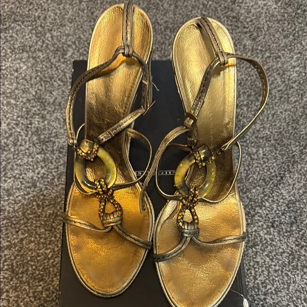 Giuseppe Zanotti Metallic Gold Sandals with Strappy Design